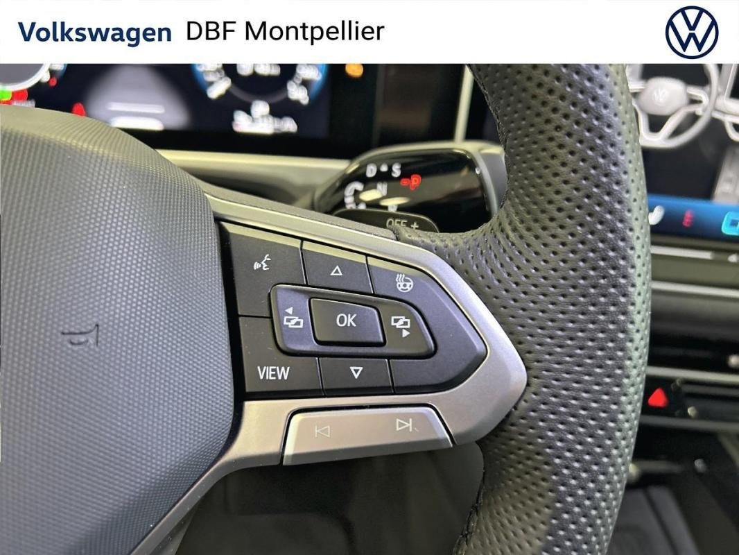 Volkswagen Passat - Photo 22