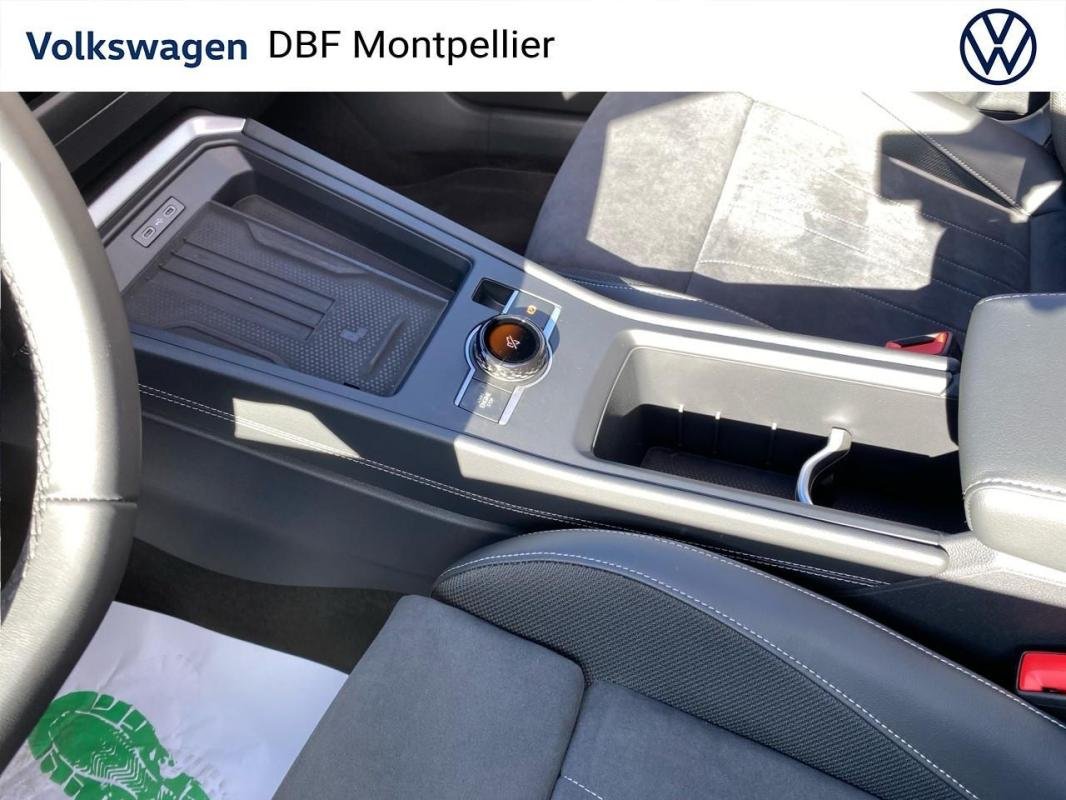 Volkswagen T-Roc - Photo 16