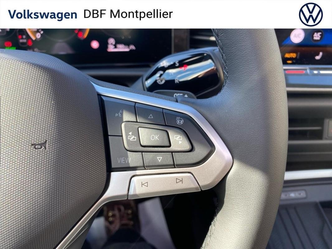 Volkswagen T-Roc - Photo 21