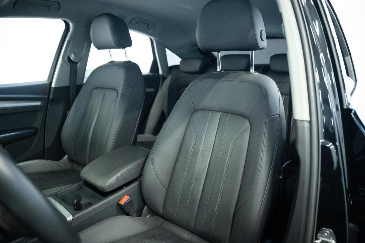 Audi Q5 Sportback - Photo 18