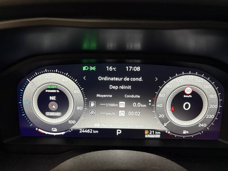Nissan Qashqai - Photo 24