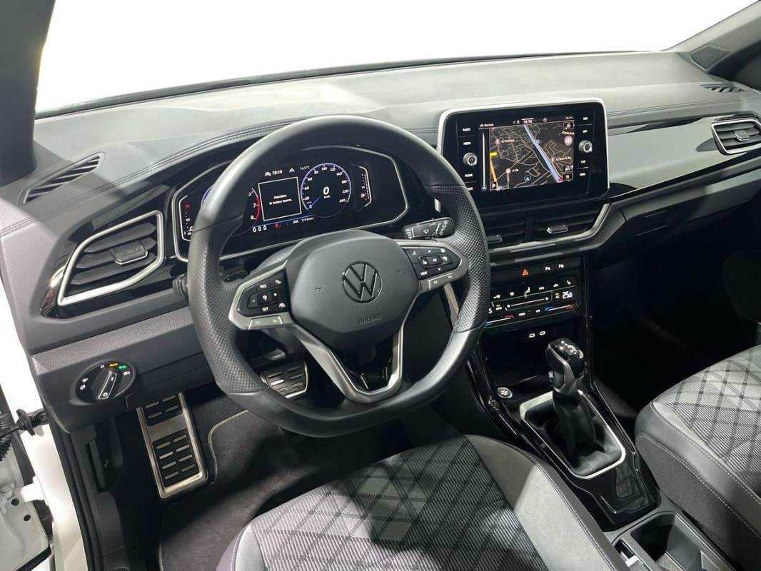 Volkswagen T-Roc - Photo 9
