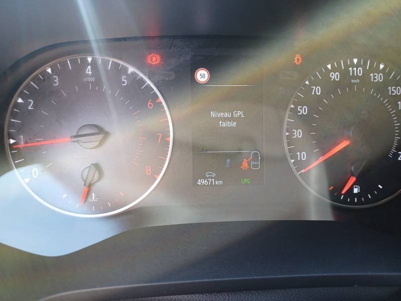 Renault Captur - Photo 12