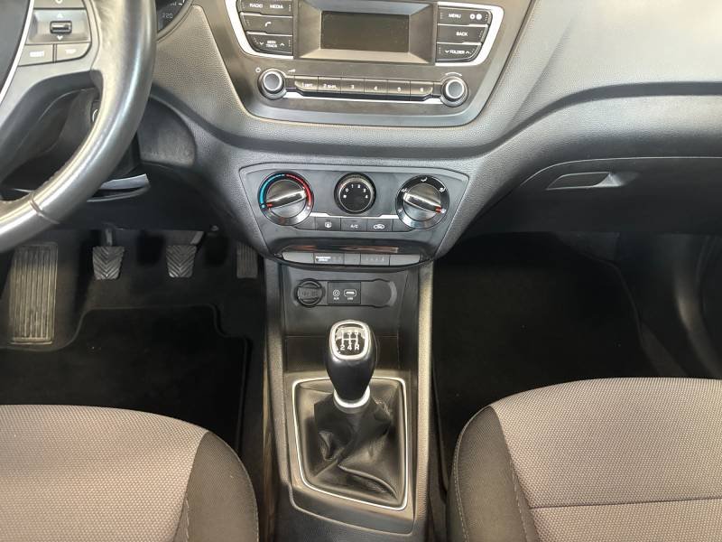 Hyundai i20 - Photo 12