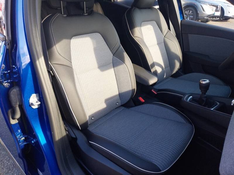 Renault Clio - Photo 25