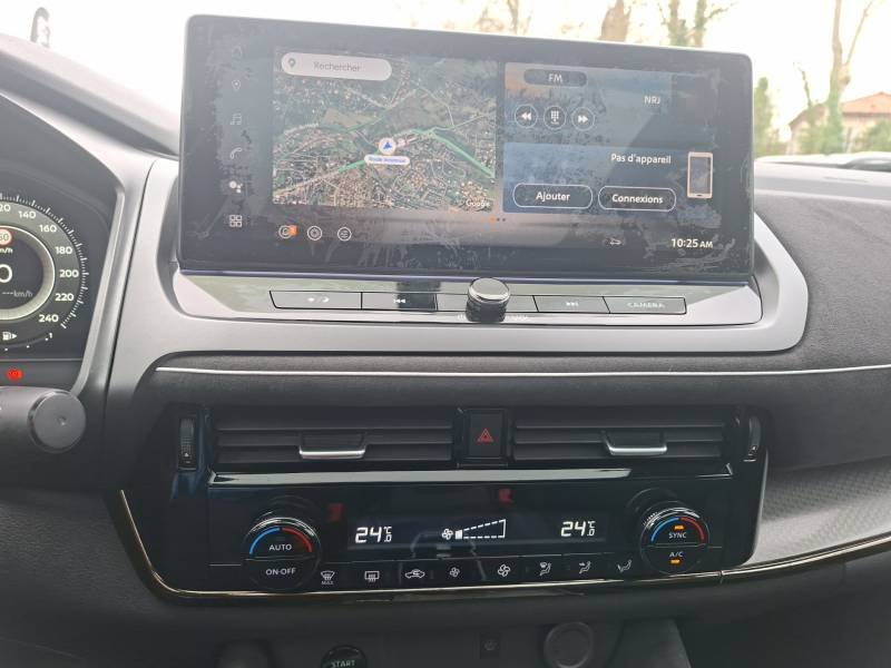 Nissan Qashqai - Photo 12