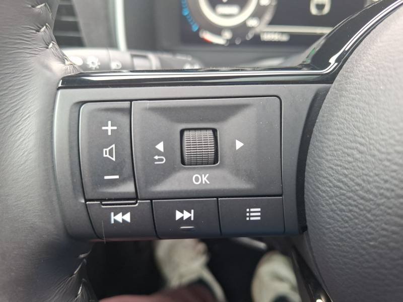 Nissan Qashqai - Photo 22