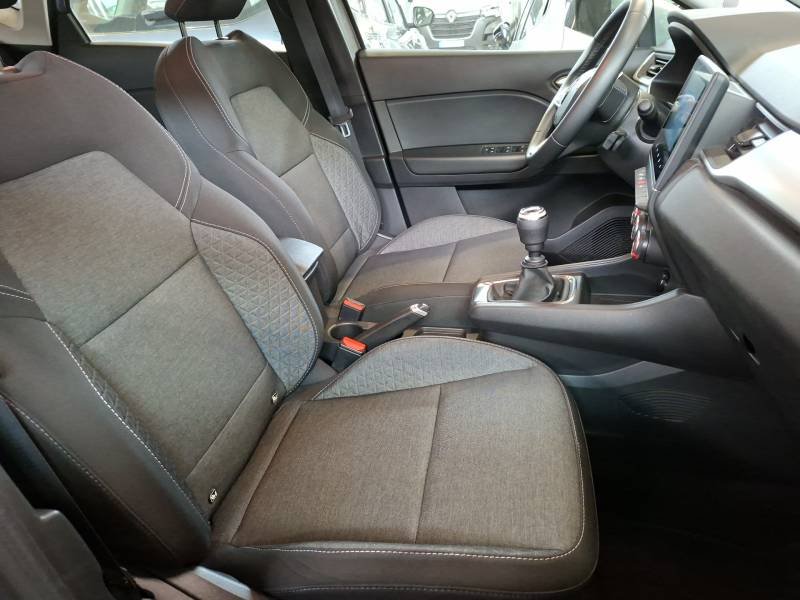 Renault Captur - Photo 12
