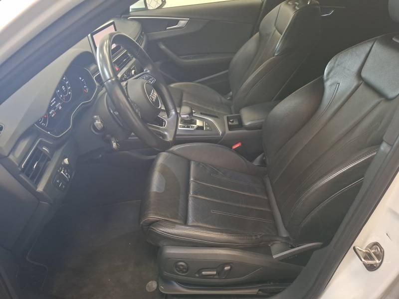 Audi A4 - Photo 13