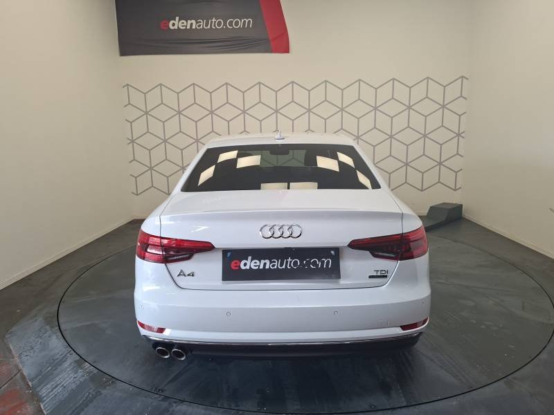 Audi A4 - Photo 4