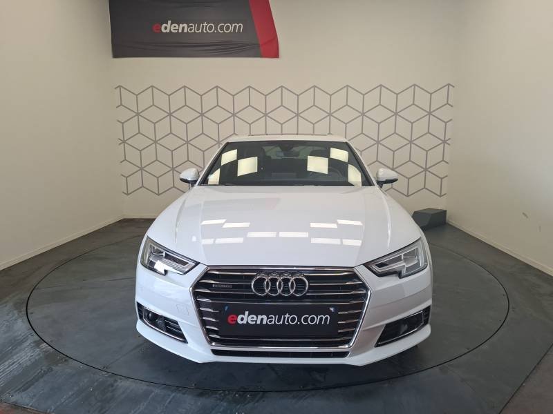 Audi A4 - Photo 8
