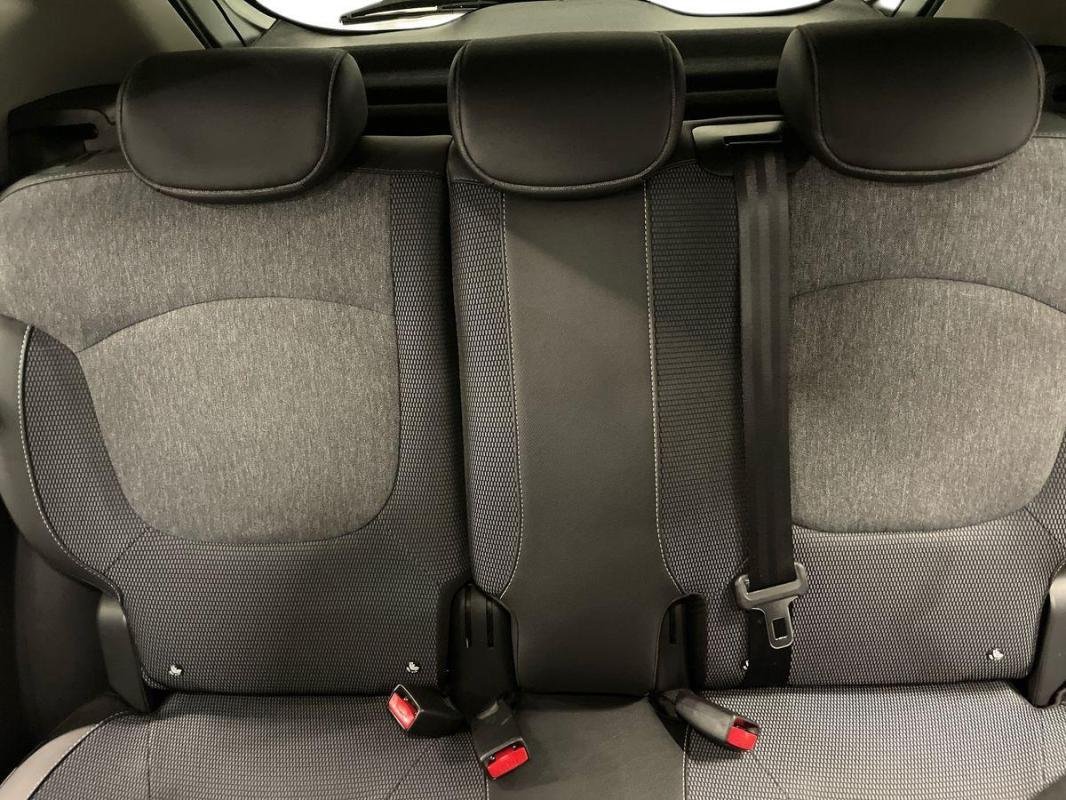 Renault Captur - Photo 22