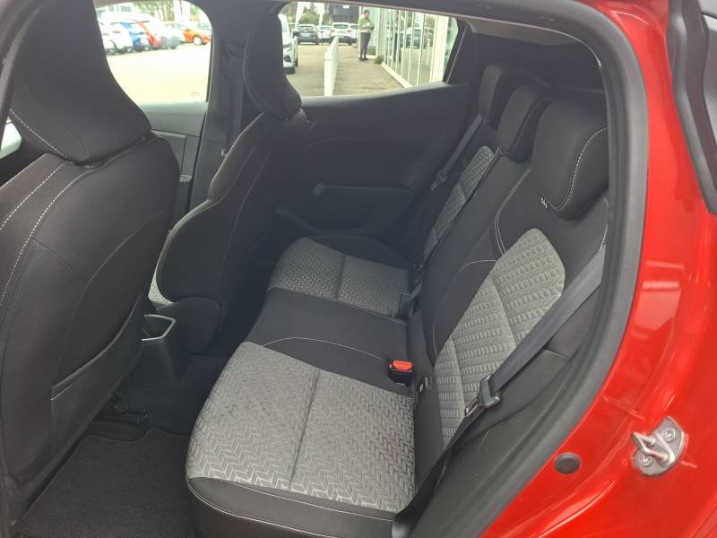 Renault Clio - Photo 17