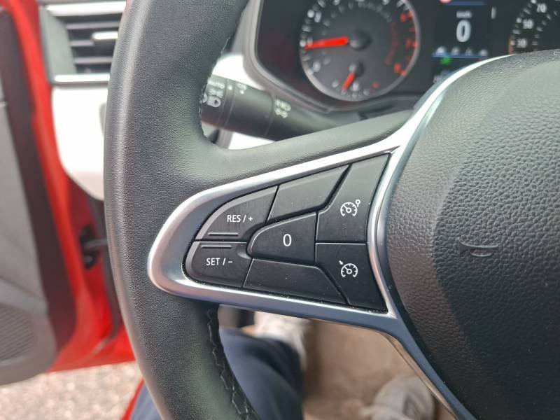 Renault Clio - Photo 24