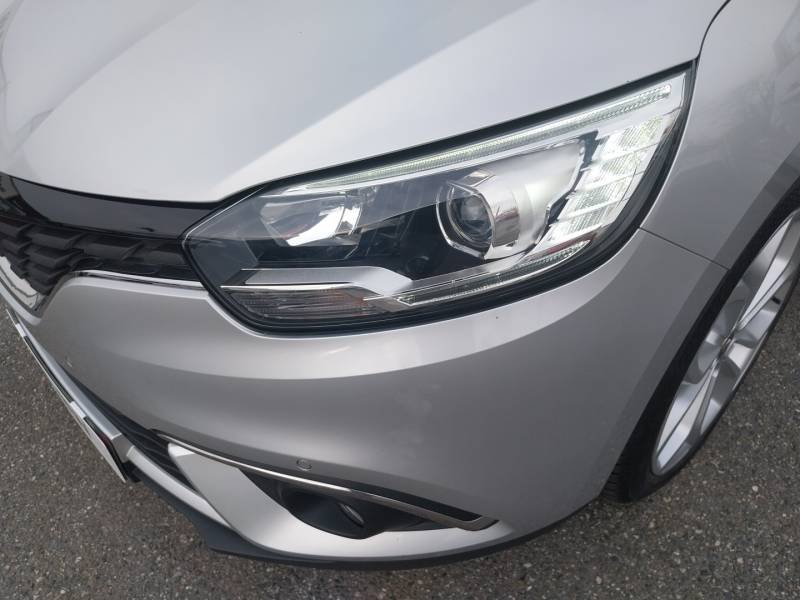 Renault Scénic - Photo 31