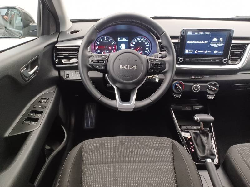 Kia Stonic - Photo 49