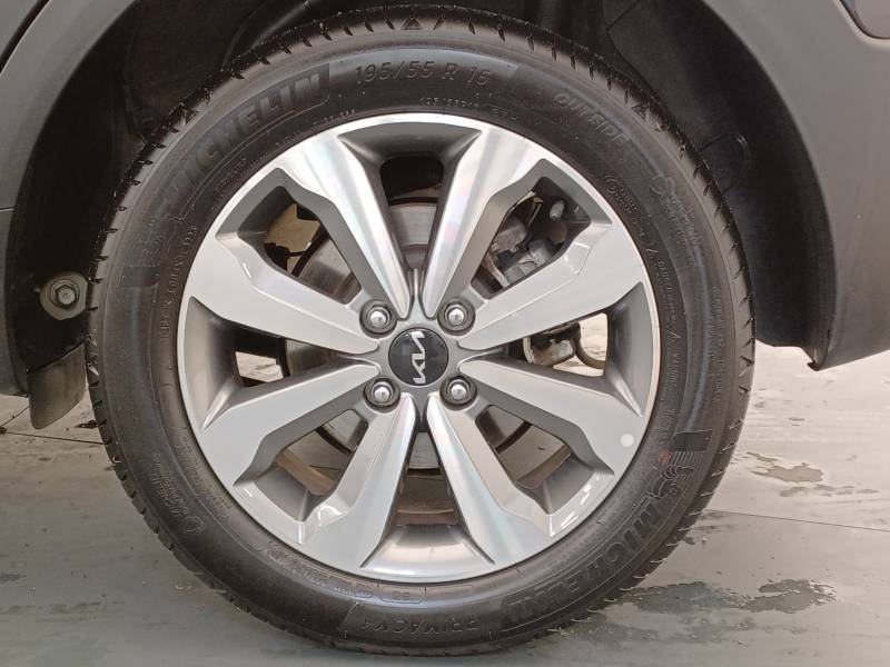 Kia Stonic - Photo 10