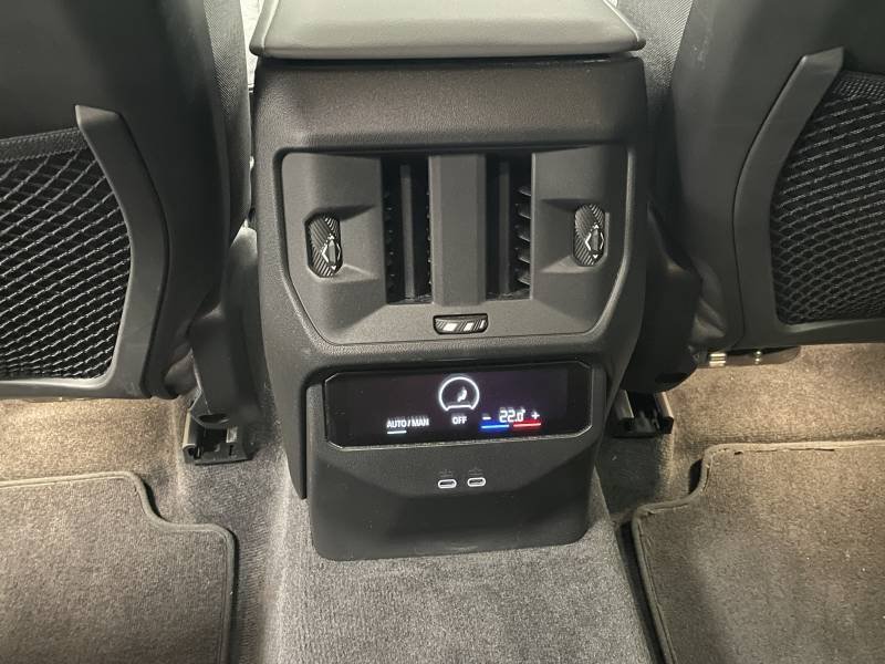 BMW X3 - Photo 36