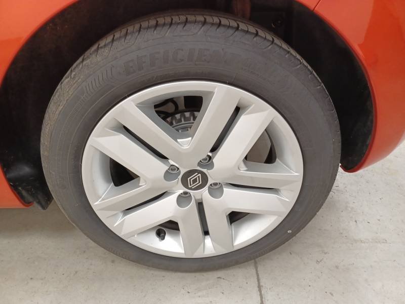 Renault Clio - Photo 4