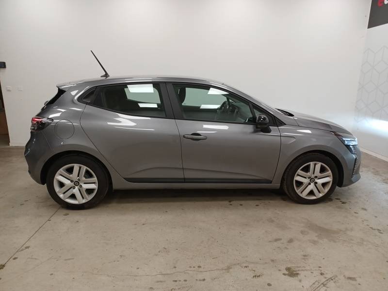 Renault Clio - Photo 26