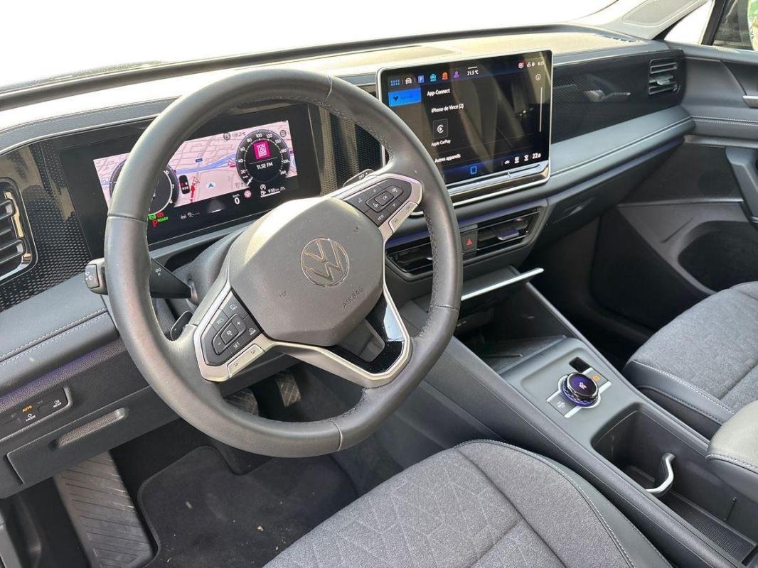 Volkswagen Tiguan - Photo 9