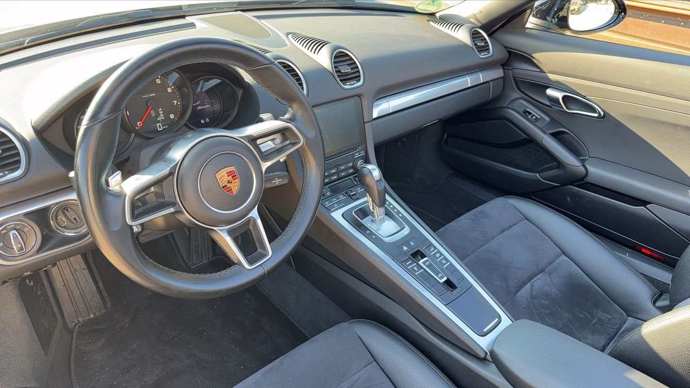 Porsche 718 Boxster - Photo 8