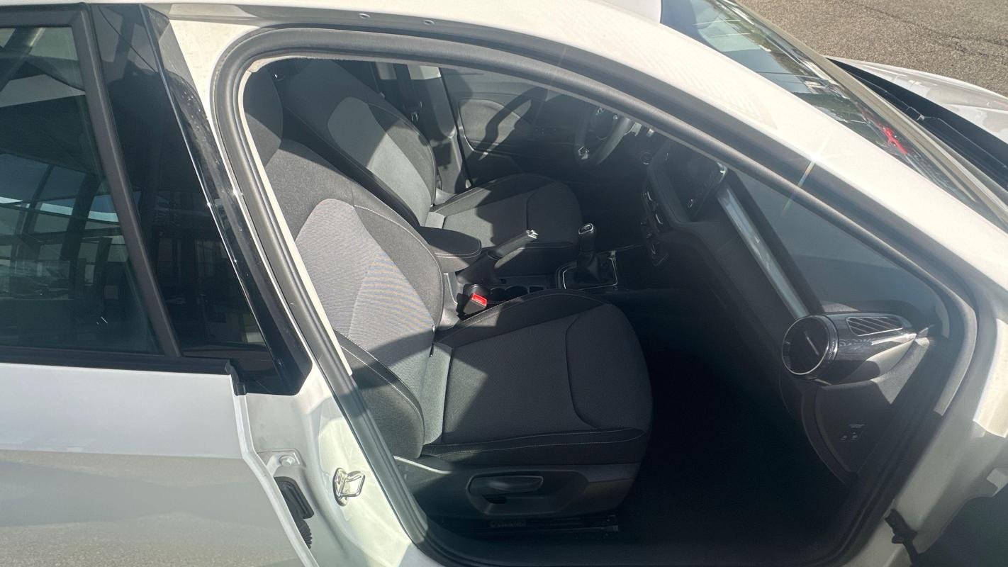 Skoda Fabia - Photo 12