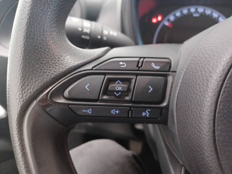 Toyota aygo x - Photo 17