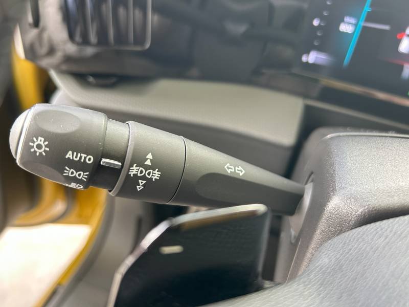 Opel Astra - Photo 12