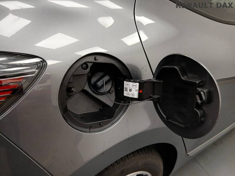 Renault Clio - Photo 13