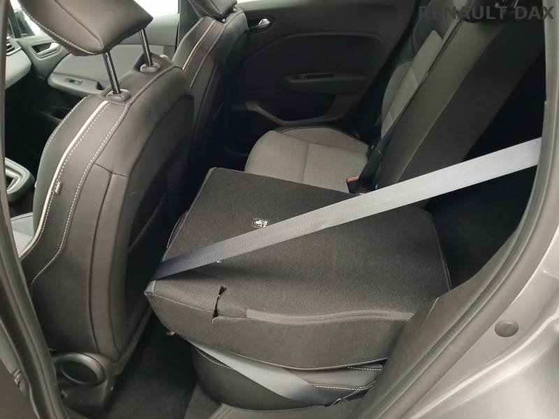 Renault Clio - Photo 21