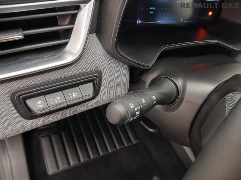 Renault Clio - Photo 25