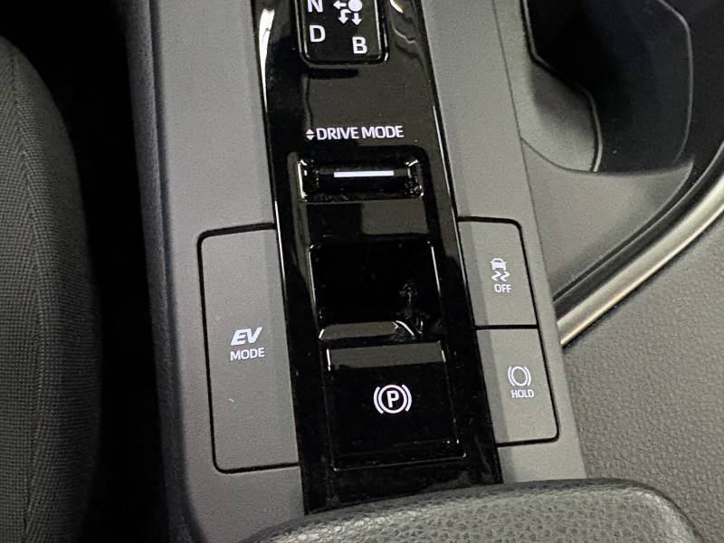 Toyota C-HR - Photo 21