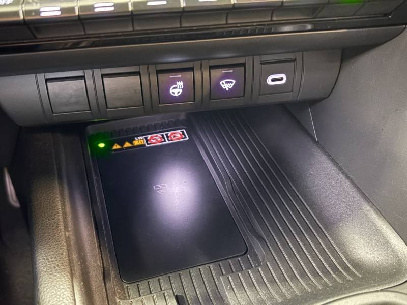 Toyota C-HR - Photo 23