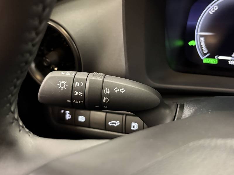 Toyota C-HR - Photo 29
