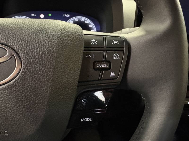 Toyota C-HR - Photo 32