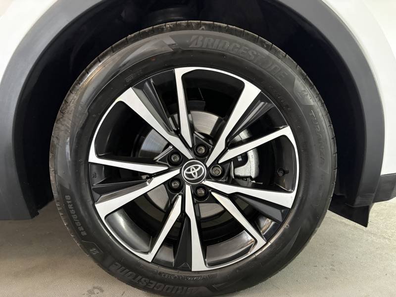Toyota C-HR - Photo 8