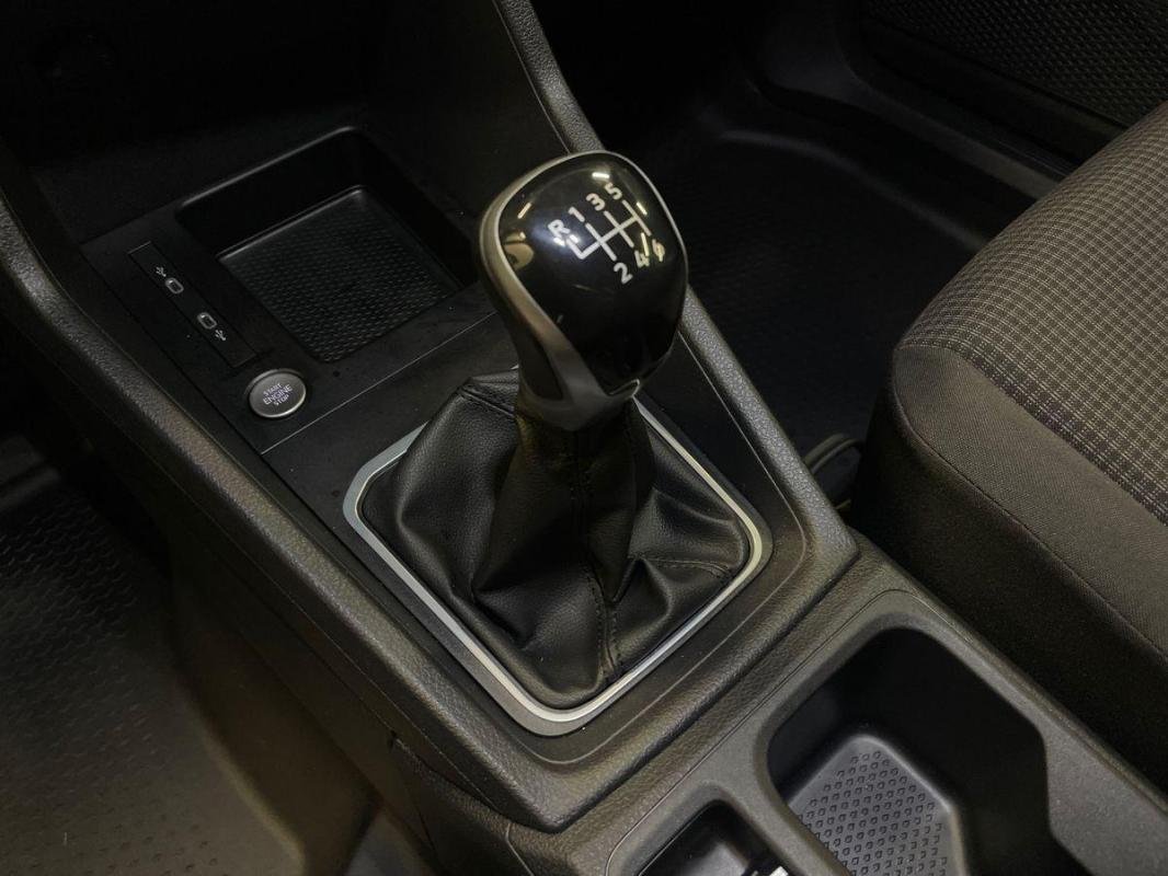 Volkswagen Caddy - Photo 11