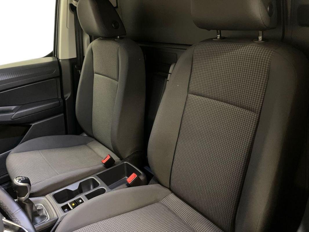 Volkswagen Caddy - Photo 22