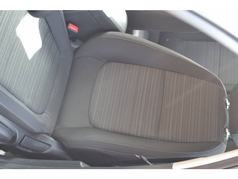 Kia Stonic - Photo 22