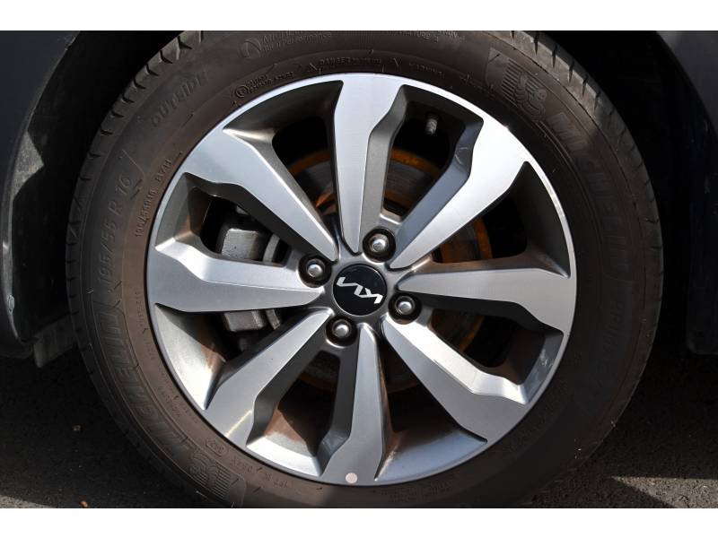 Kia Stonic - Photo 5