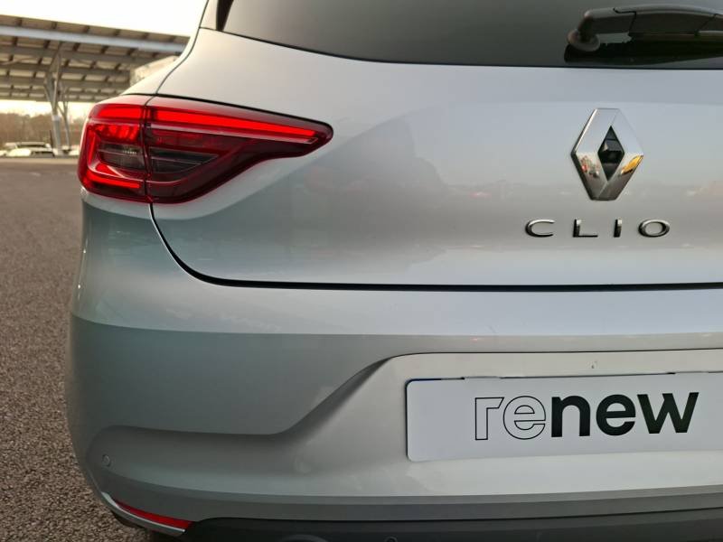 Renault Clio - Photo 17