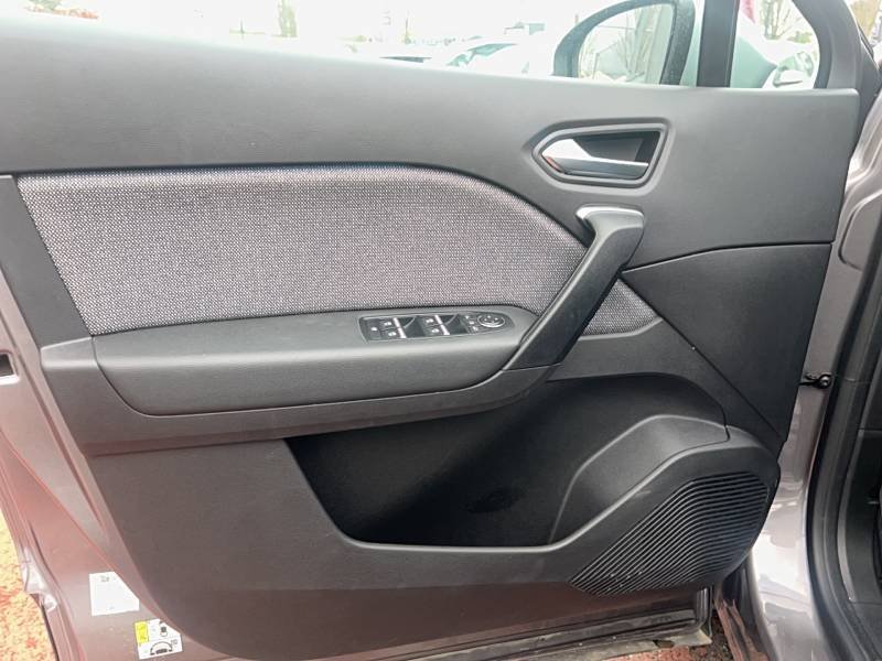 Renault Captur - Photo 17