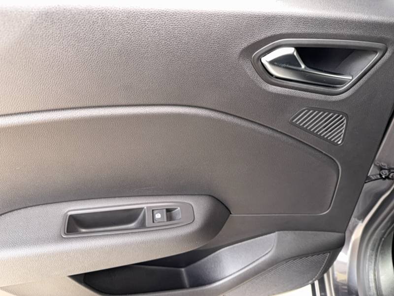 Renault Clio - Photo 15