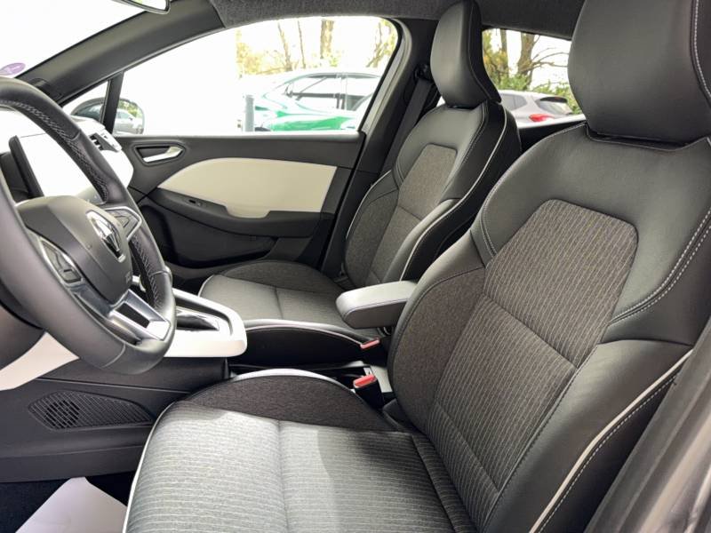 Renault Clio - Photo 16