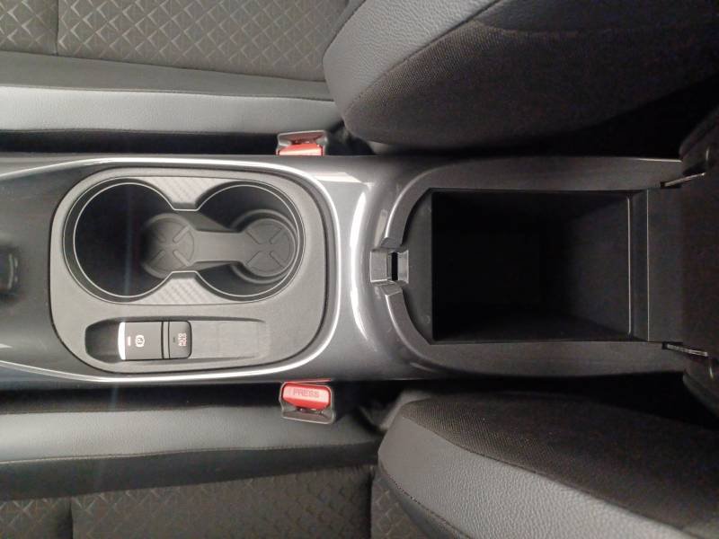 Nissan Juke - Photo 25