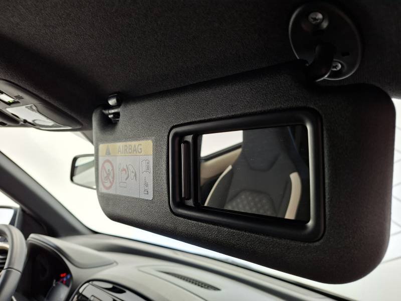 Toyota aygo x - Photo 8
