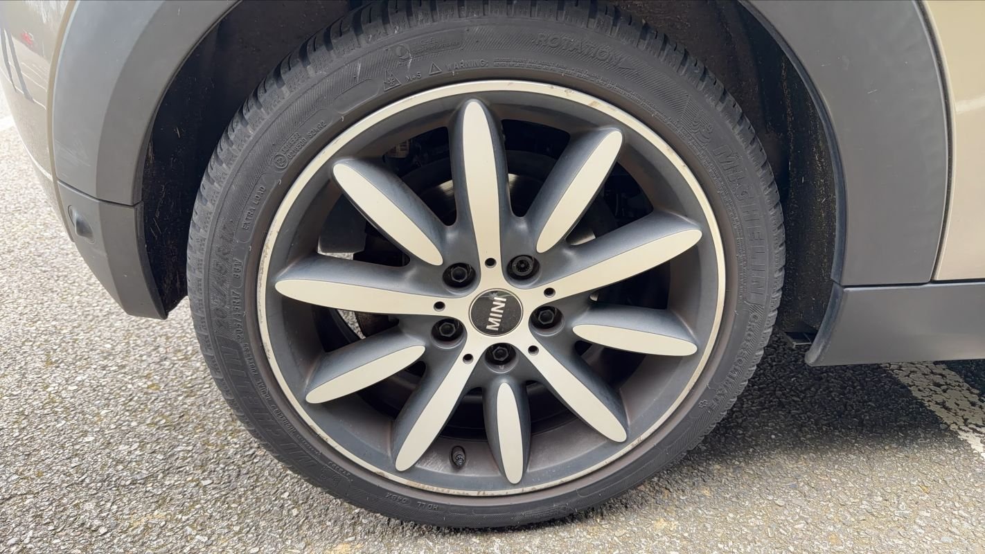 Mini Cabrio - Photo 16
