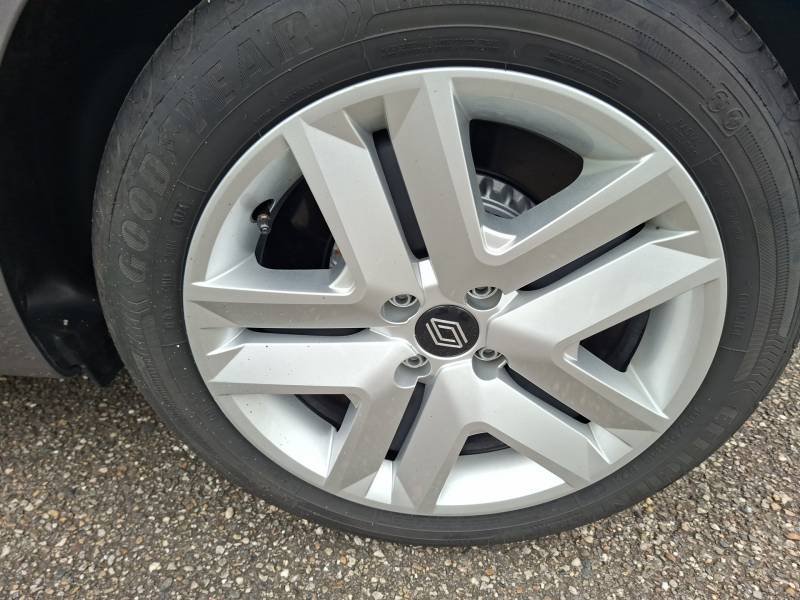 Renault Clio - Photo 14