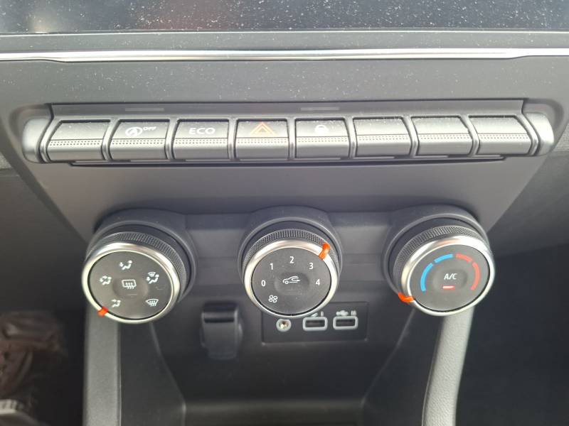 Renault Clio - Photo 27